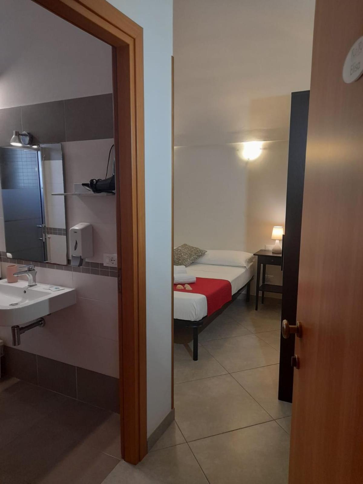 Ro.Ri. Rooms San Vito Lo Capo Exterior photo